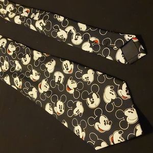Disney Mickey Mouse Tie